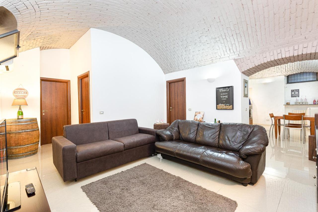 La Cantinetta Di Milano - The Wine Cave In Milan, Huge 110Sqm Apartment Next To Central Station Exterior foto