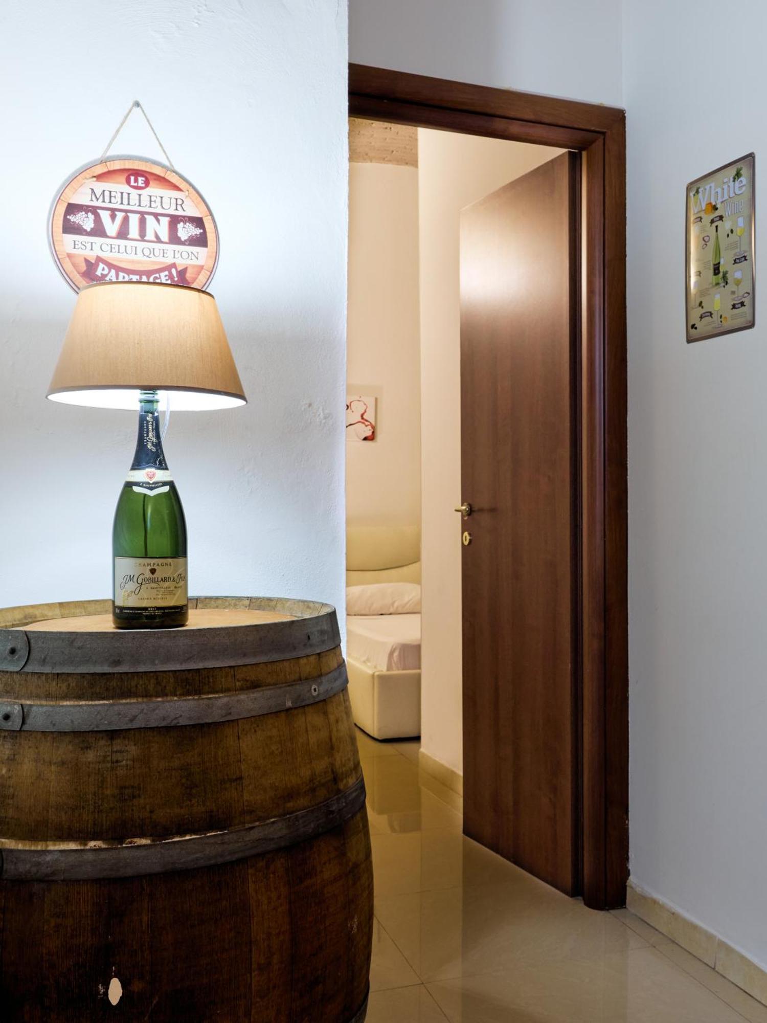 La Cantinetta Di Milano - The Wine Cave In Milan, Huge 110Sqm Apartment Next To Central Station Exterior foto